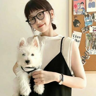 油桃红了 海报