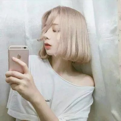 苏夫塞德女孩第一季 海报